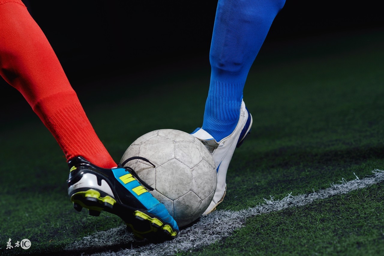 足球比赛变化,足球比赛阵型可以随时改变吗