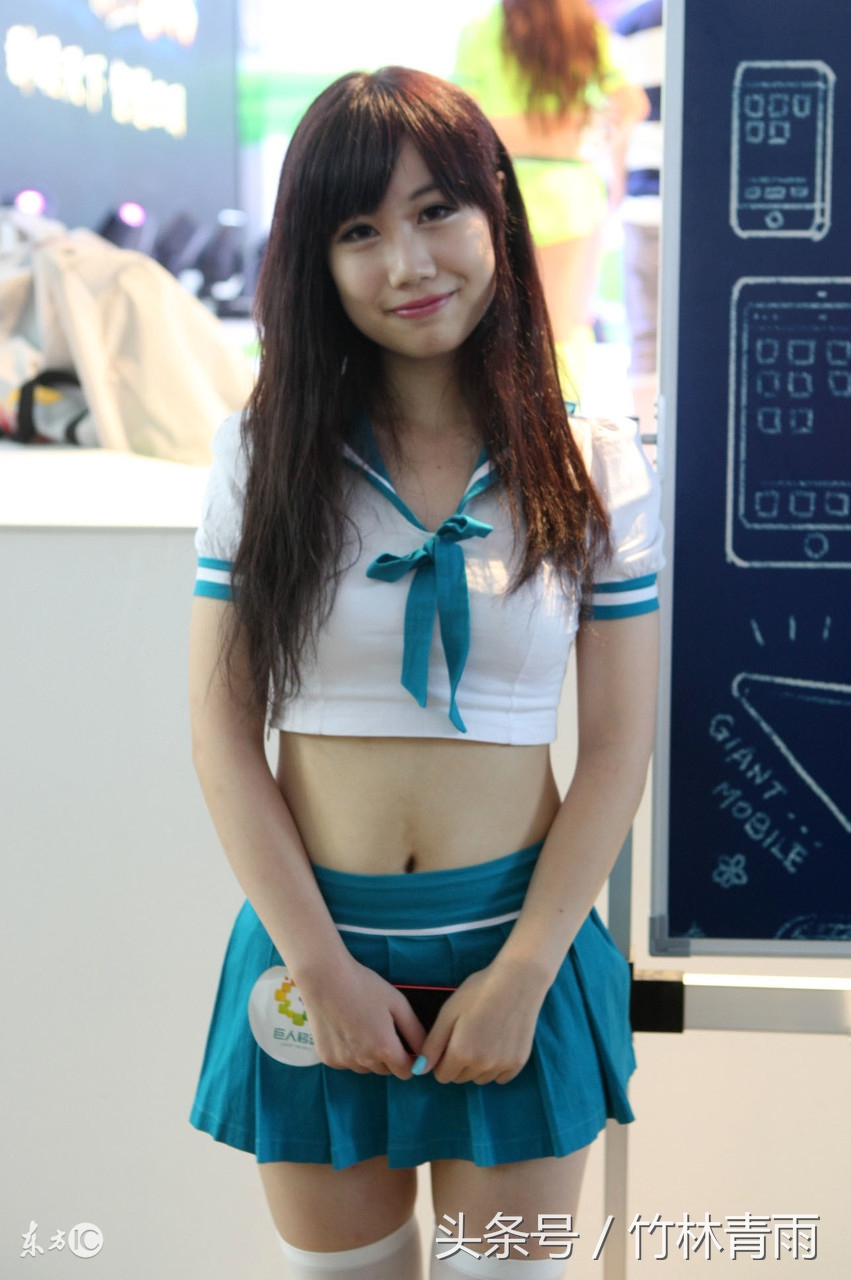 一直放不下无法释怀,男人放不下一个初恋的六种表现