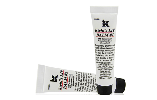 涂口红嘴巴起皮怎么解决,为什么擦口红就起皮