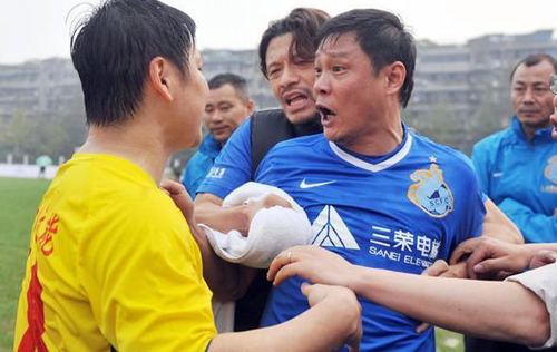 足球范大将军简介,范大将军曾经效力于英超哪支球队