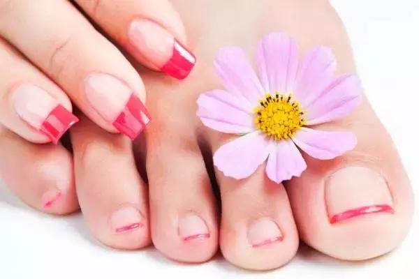 手指甲上的银屑病用什么药,指甲银屑病要打生物制剂吗