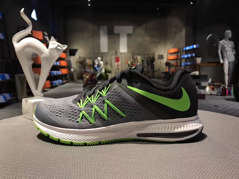 nike登月跑鞋适合跑步吗,nike登月鞋适合夏天穿吗