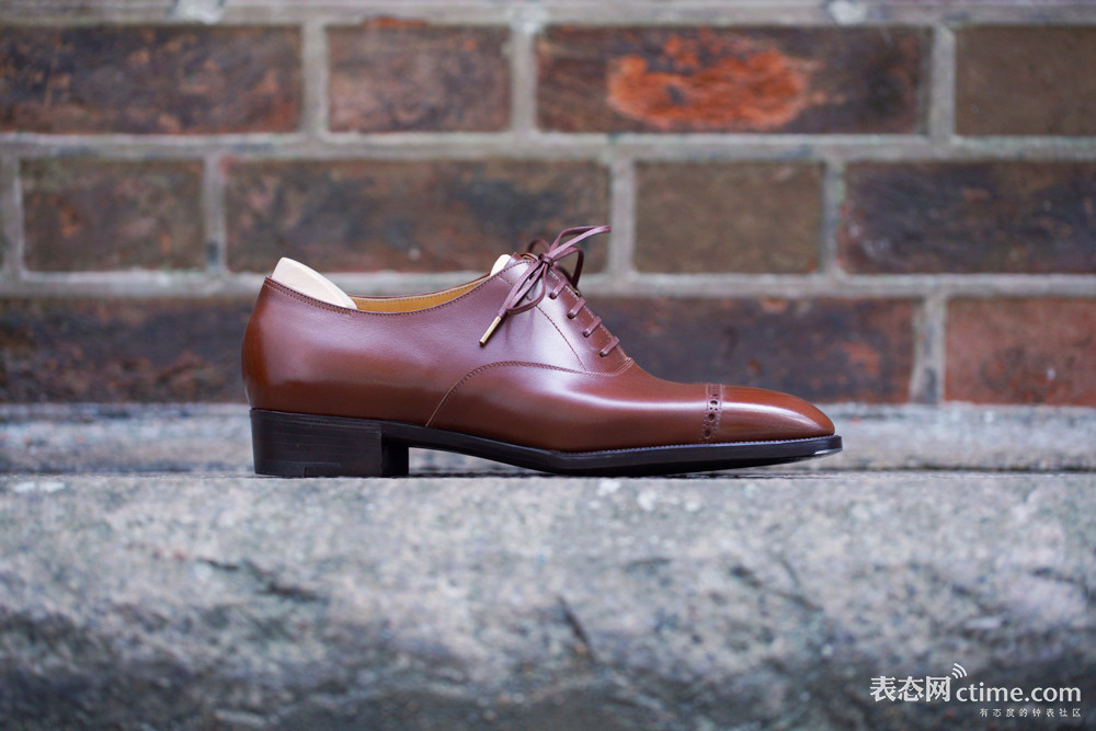 鞋柜皮鞋,男人鞋柜适合什么鞋