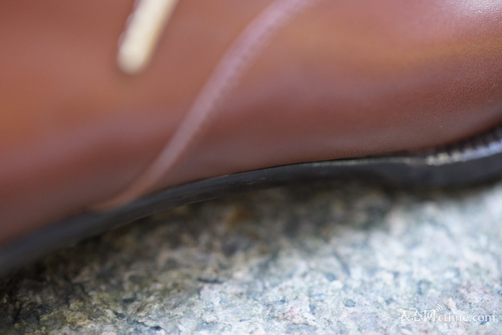 鞋柜皮鞋,男人鞋柜适合什么鞋