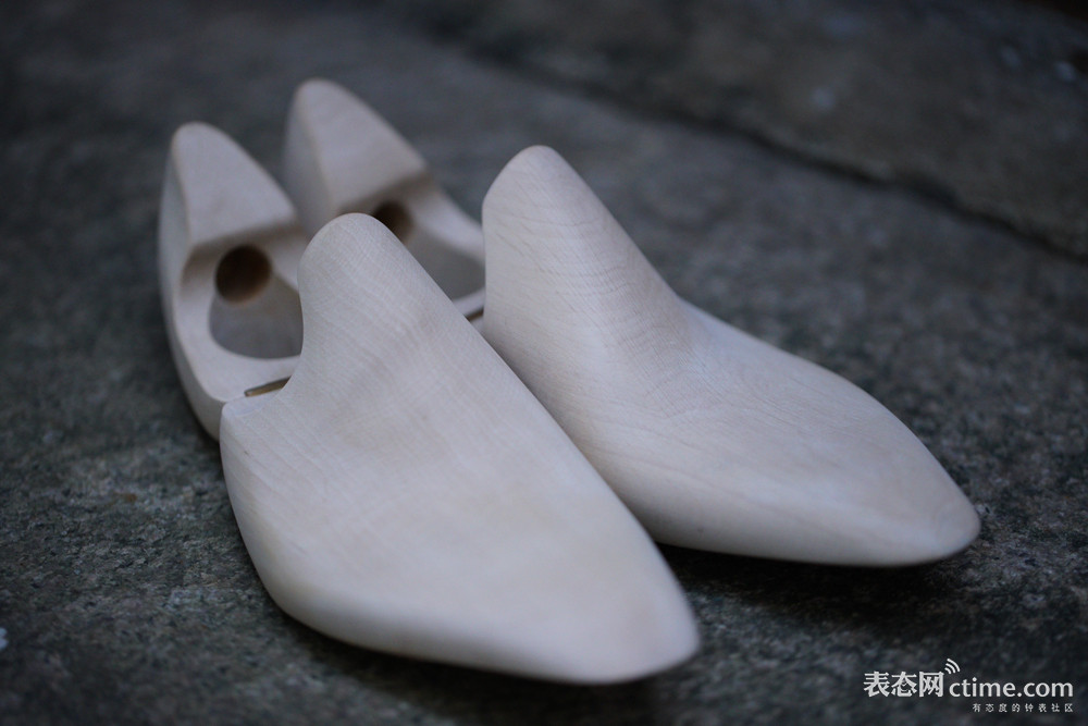 鞋柜皮鞋,男人鞋柜适合什么鞋