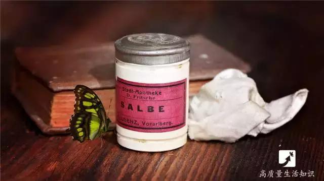 被开水烫伤紧急处理方法,不慎被开水烫伤急救方法