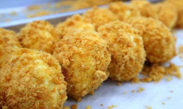 排5小时才能吃到？终于吃到火爆北京上海的“鲍师傅”