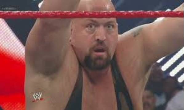 男子体重高达400斤,男子体重