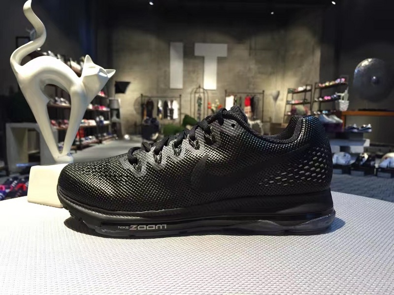 nike登月跑鞋适合跑步吗,nike登月鞋适合夏天穿吗