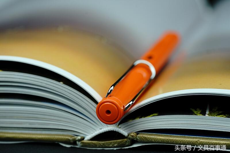 温暖舒服的橙色，LamySafari橙色款文具介绍