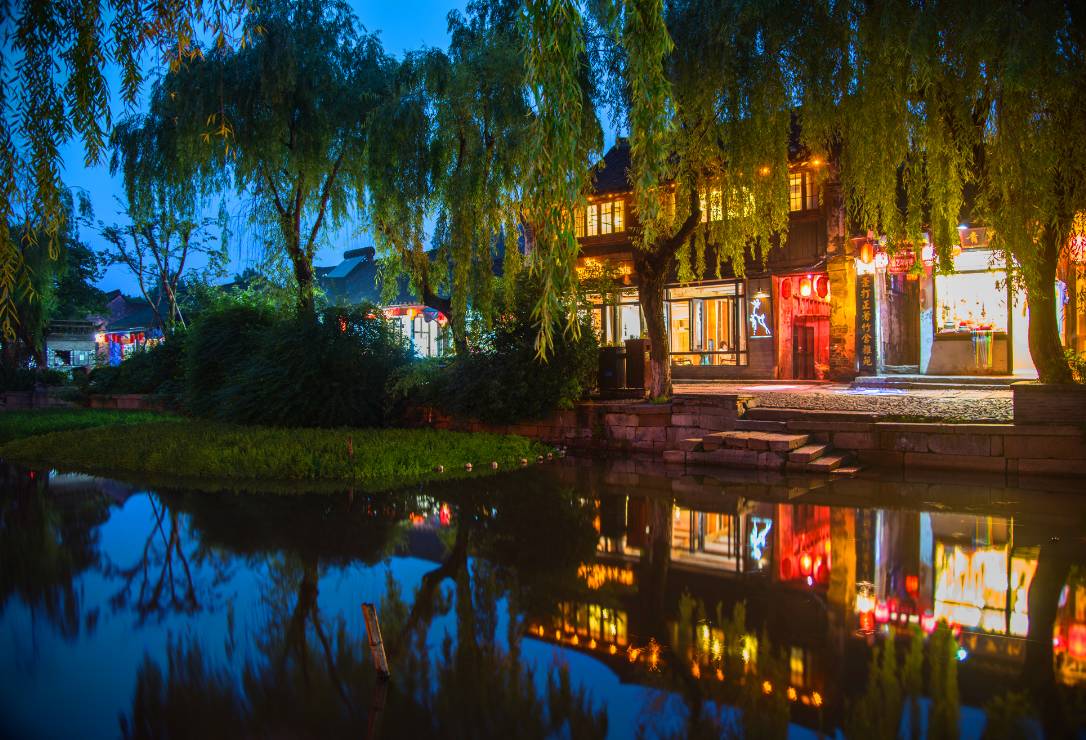 西塘古镇临水露台民宿三人住,梦里水乡西塘小桥流水人家