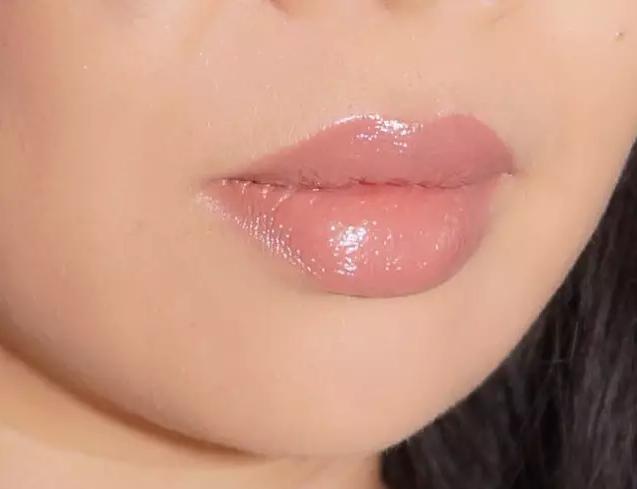 chanel香奈儿炫亮魅力柔雾唇膏116,chanel香奈儿哑光唇釉试色图