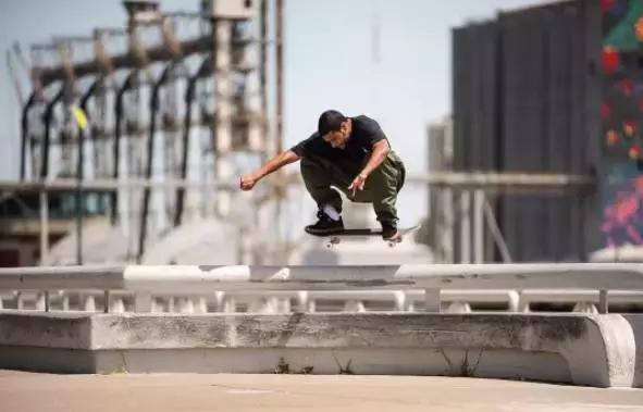 帅球鞋,帅球鞋白色