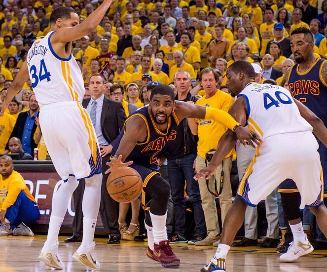 篮球运球教学基本功零基础女生,篮球8-10岁原地运球基本功