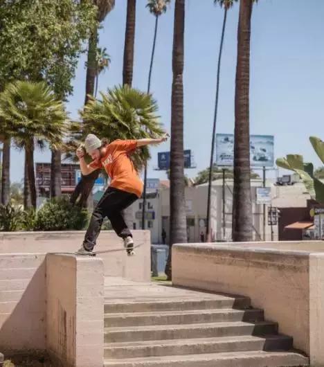 帅球鞋,帅球鞋白色