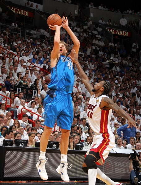 10年代fmvp,冠军战靴fmvp