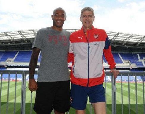 足球背后的人情世故,足球不止胜负还有人情世故