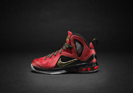 10年代fmvp,冠军战靴fmvp