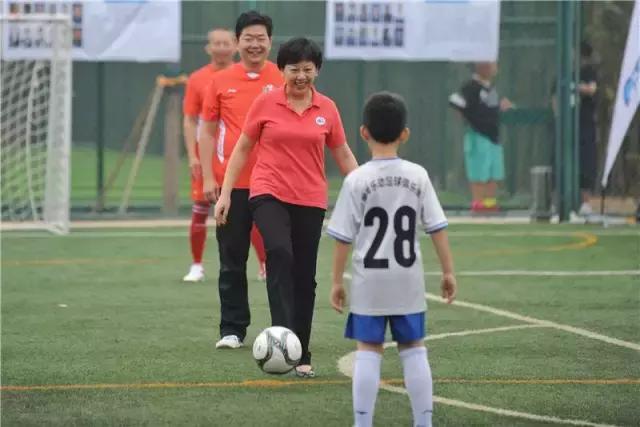 西甲足球联赛比赛视频,五人制足球赛激情开赛