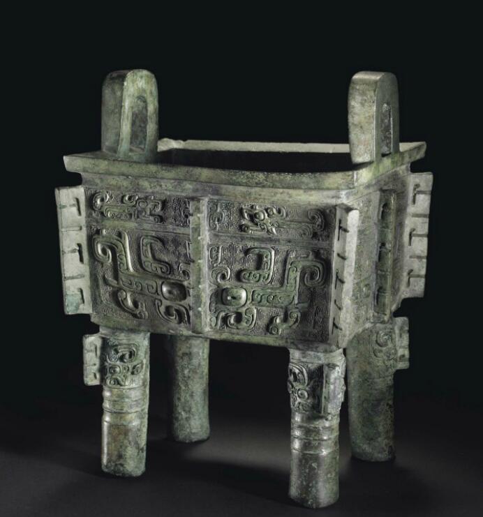 古代青铜方鼎拍卖价值,日本青铜方鼎