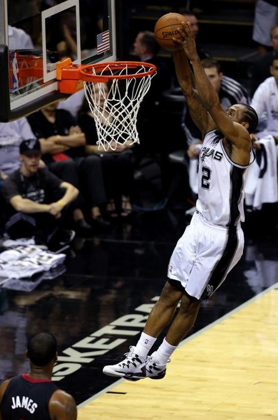 10年代fmvp,冠军战靴fmvp