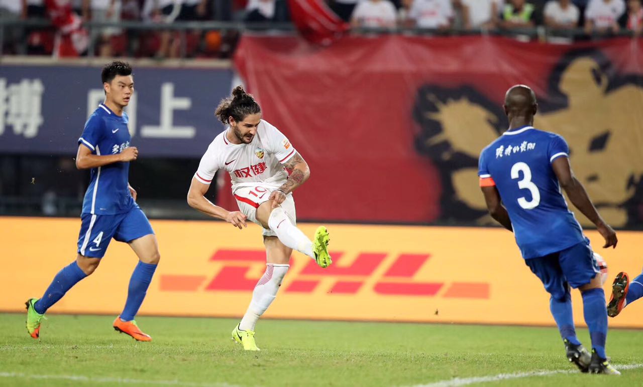 鍐烽潤缁濇潃鍔涘厠浜夊啝瑙嗛,鍐烽潤瀹岀編鐮村眬