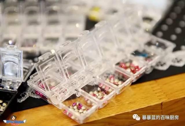 沈阳黑天鹅美甲店,沈阳美甲店最贵