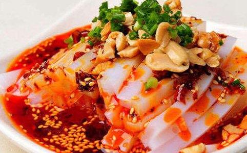 凤凰城沱江泛舟票价,悠然泛舟