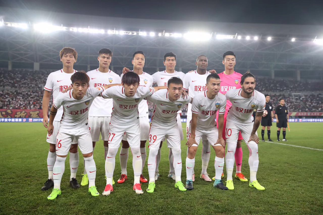 鍐烽潤缁濇潃鍔涘厠浜夊啝瑙嗛,鍐烽潤瀹岀編鐮村眬