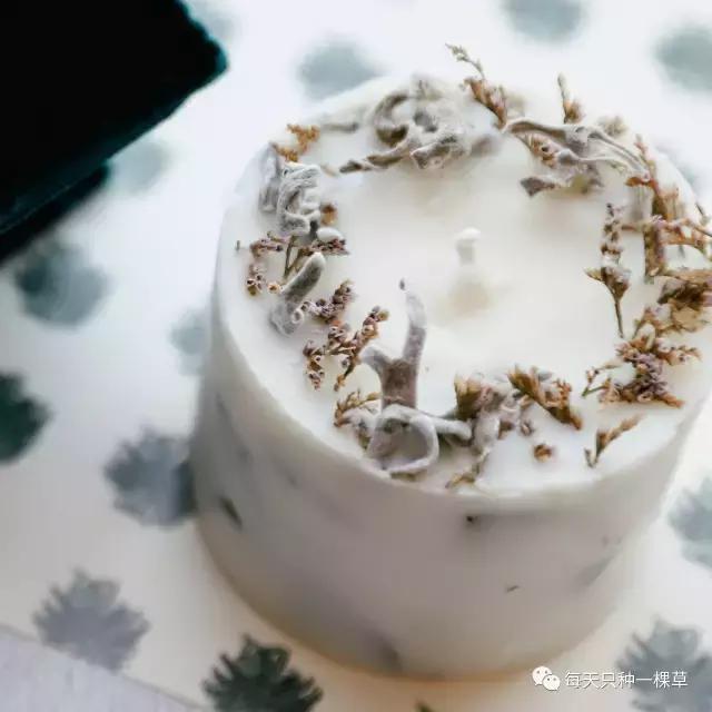 战利品｜助理*妞小**跟我出了一趟差，居然买了这么多！