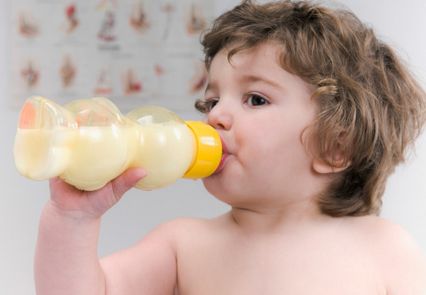 新西兰和荷兰产的奶粉哪个好,澳洲和新西兰的奶粉有哪些品牌