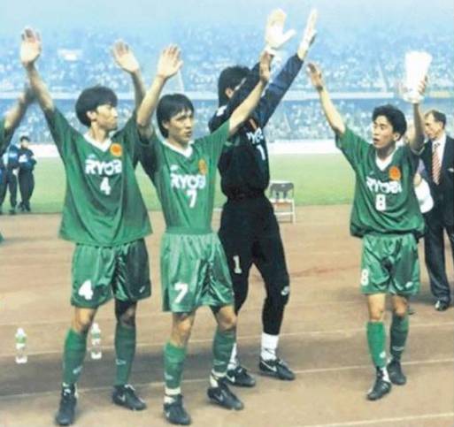 姥姥不疼舅舅不爱的人是什么性格,姥姥不疼舅舅不爱爸妈爱妹妹