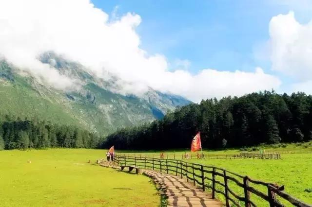 西安到云南丽江特价飞机票,西安直飞云南大理机票