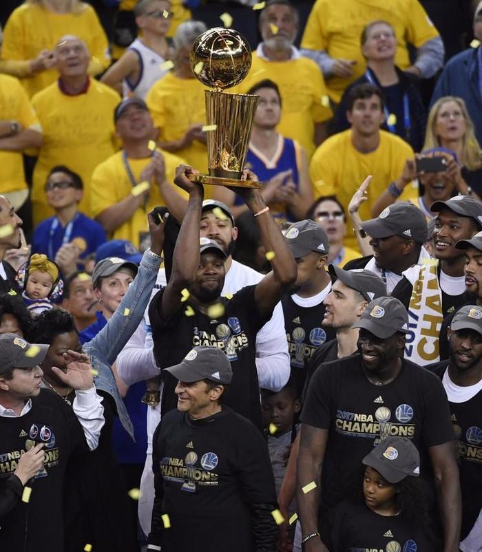 10年代fmvp,冠军战靴fmvp