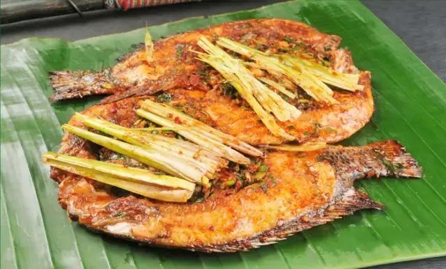 新乡必吃十大特色小吃步行街,舌尖上的古街美食街