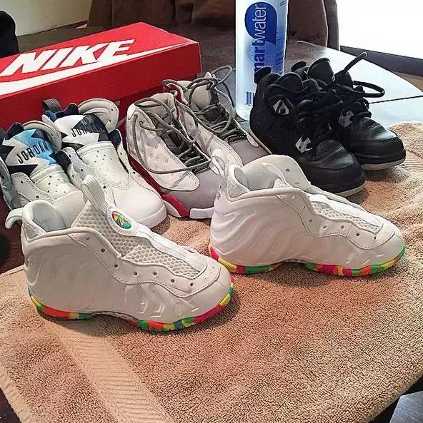 小女孩拥有第一双漂亮鞋子,七岁女孩球鞋