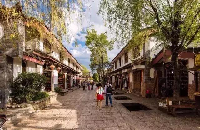 西安到云南丽江特价飞机票,西安直飞云南大理机票