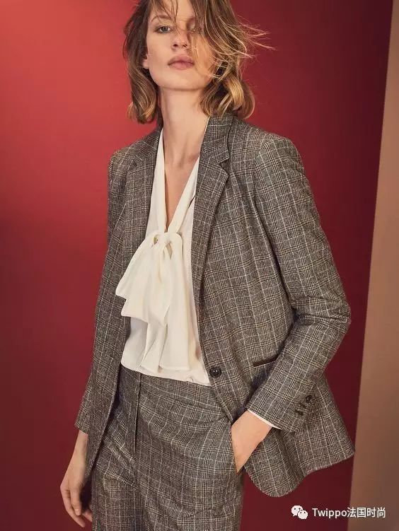 今年流行格纹西装还是纯色的,复古西装格纹西装哪个好看