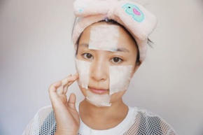 女生几岁化妆才算正常,女生应该几岁开始化妆打扮