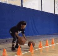 小女孩拥有第一双漂亮鞋子,七岁女孩球鞋