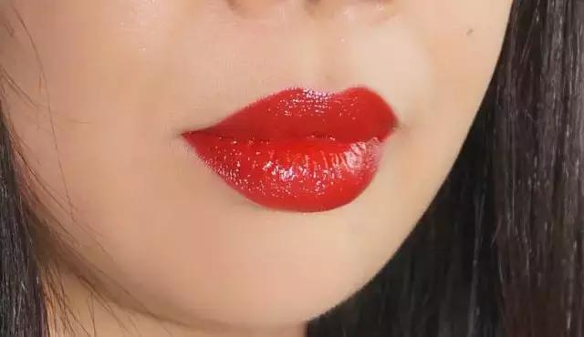 一不谨慎你们又买断一个色号，这次是Chanel……