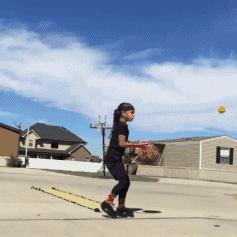 小女孩拥有第一双漂亮鞋子,七岁女孩球鞋