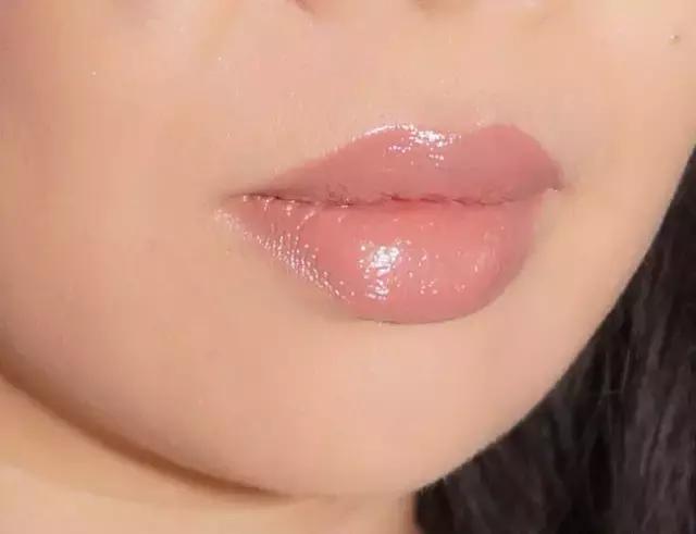 一不谨慎你们又买断一个色号，这次是Chanel……