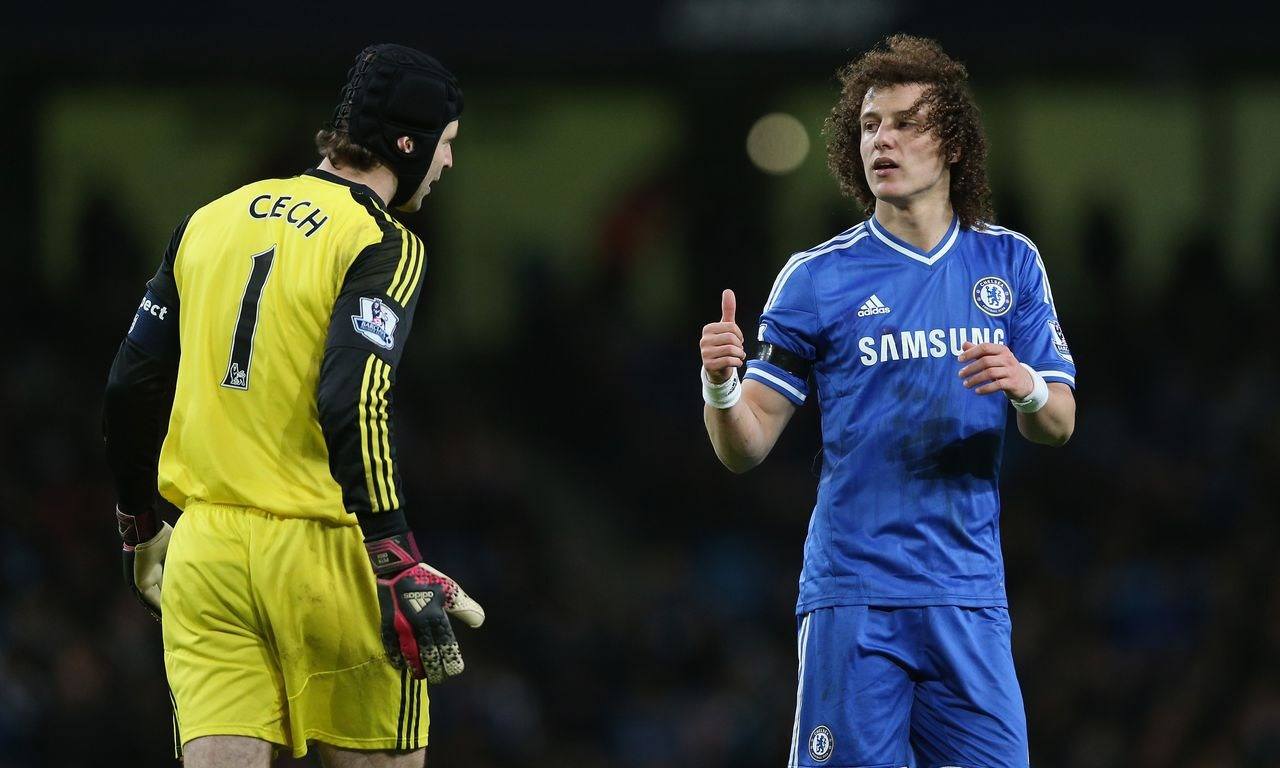 比艾德森惨得多！他直接被爆头，重伤之后仍然征战沙场