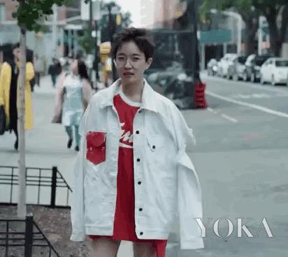 在路边拍照怎么摆姿势好看,在路边拍照怎么摆姿势好看御姐