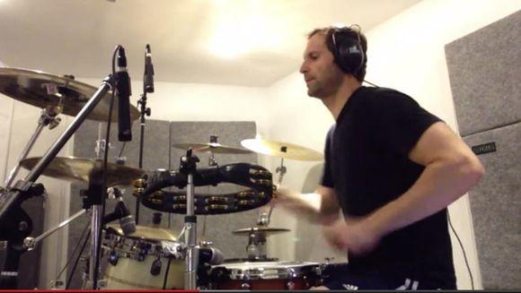 足球明星梅西在赛场上的绝技,梅西足球花式表演