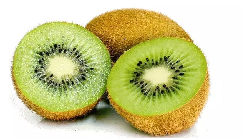 不削皮的猕猴桃怎么切好看,猕猴桃怎么去皮不脏手