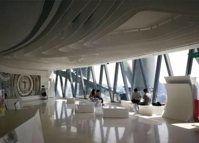 这些散落各地的电影院，宁愿让我错过外面的风景