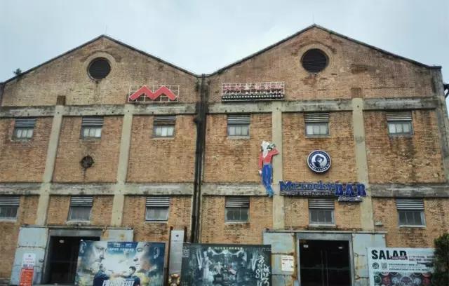 这些散落各地的电影院，宁愿让我错过外面的风景