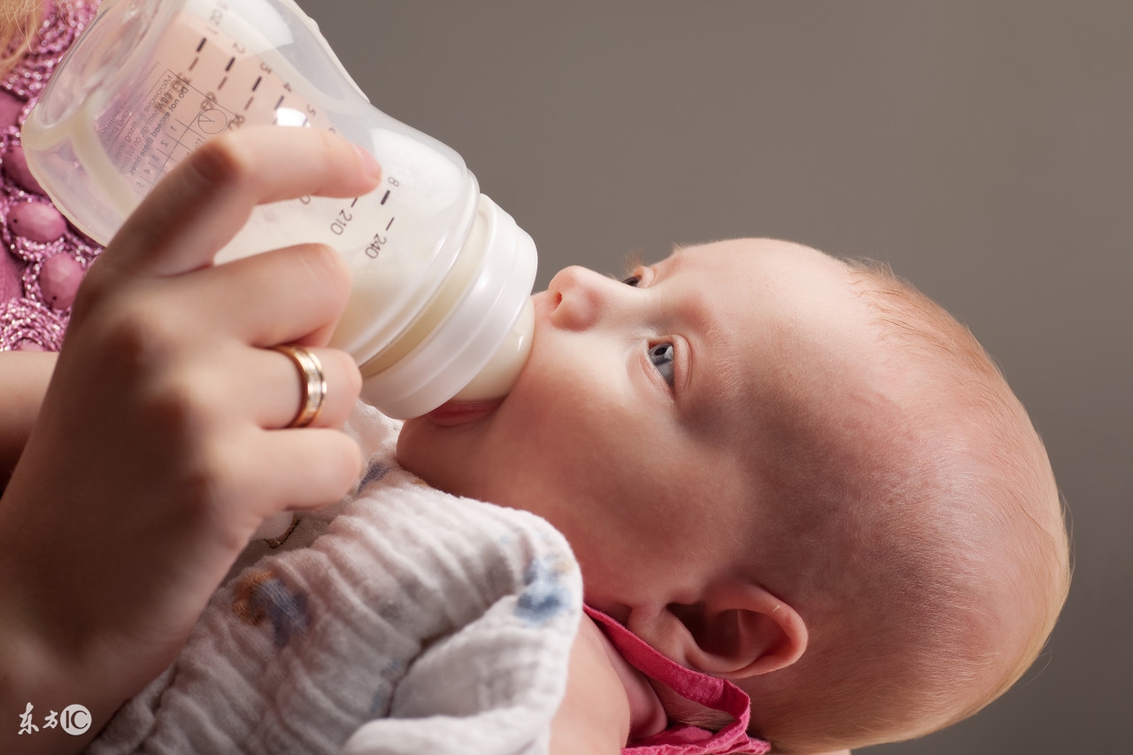 宝宝奶癣的最佳治疗方法,宝妈奶癣的症状和治疗方法